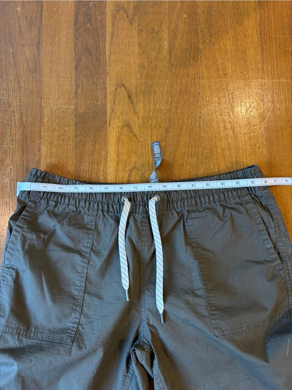 Vuori Men's Olive Drawstring Waist Casual Pants